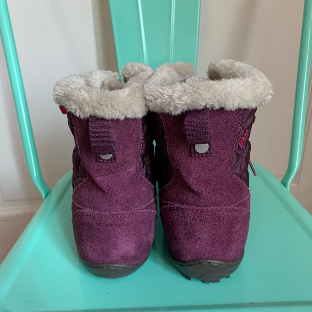 Columbia Purple Ankle Boots with Fur Lining - Picture 3 of 9